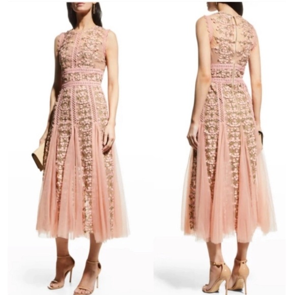 Bronx and Banco
Saba Embroidered Tulle Midi Dress NWT - Picture 11 of 11